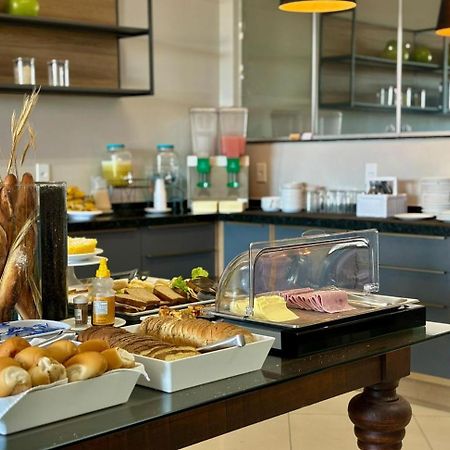 Hotel Skalla - Melhor Custo Beneficio Тейшейра-ди-Фрейтас Экстерьер фото